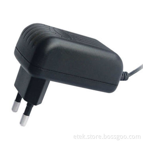 12W Switching Adapter with Over-voltage and Over-current Protections